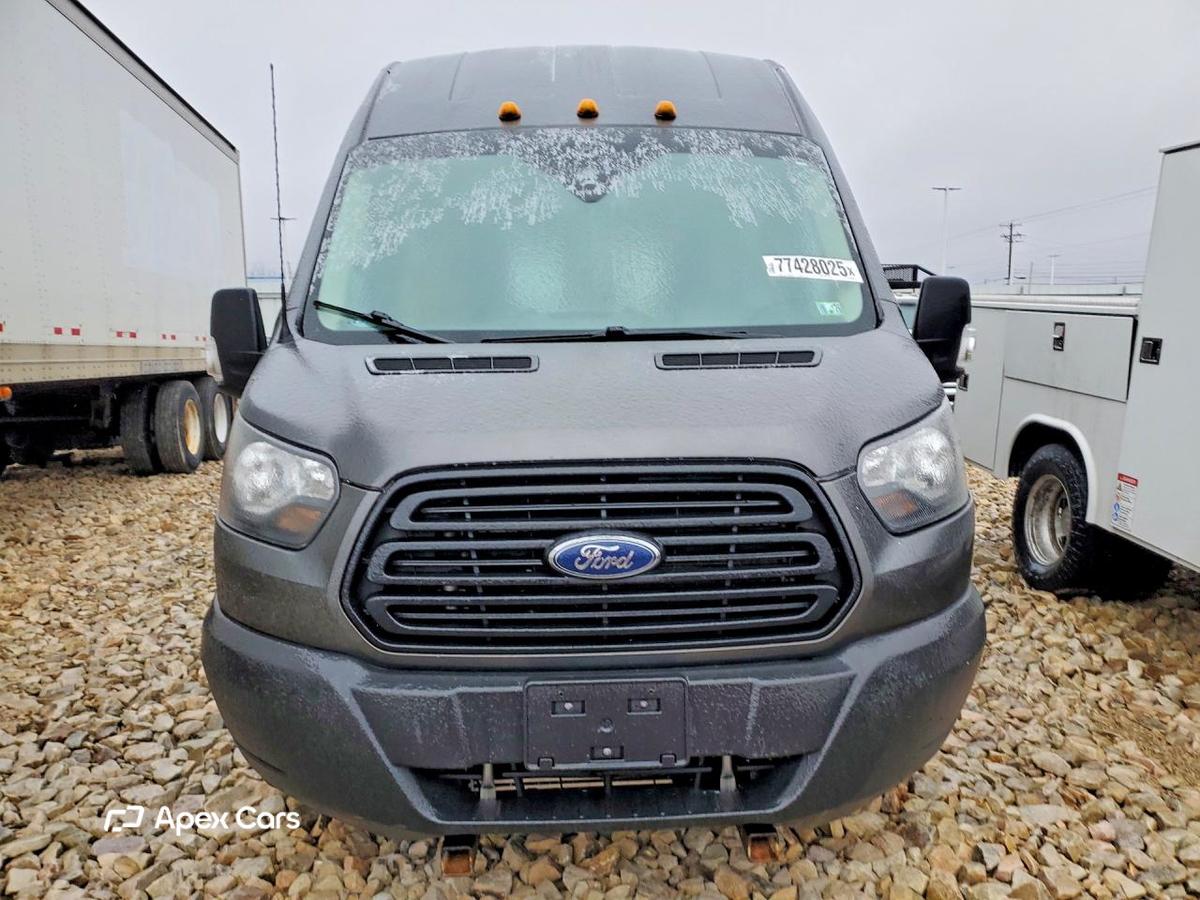 Ford Transit 2019