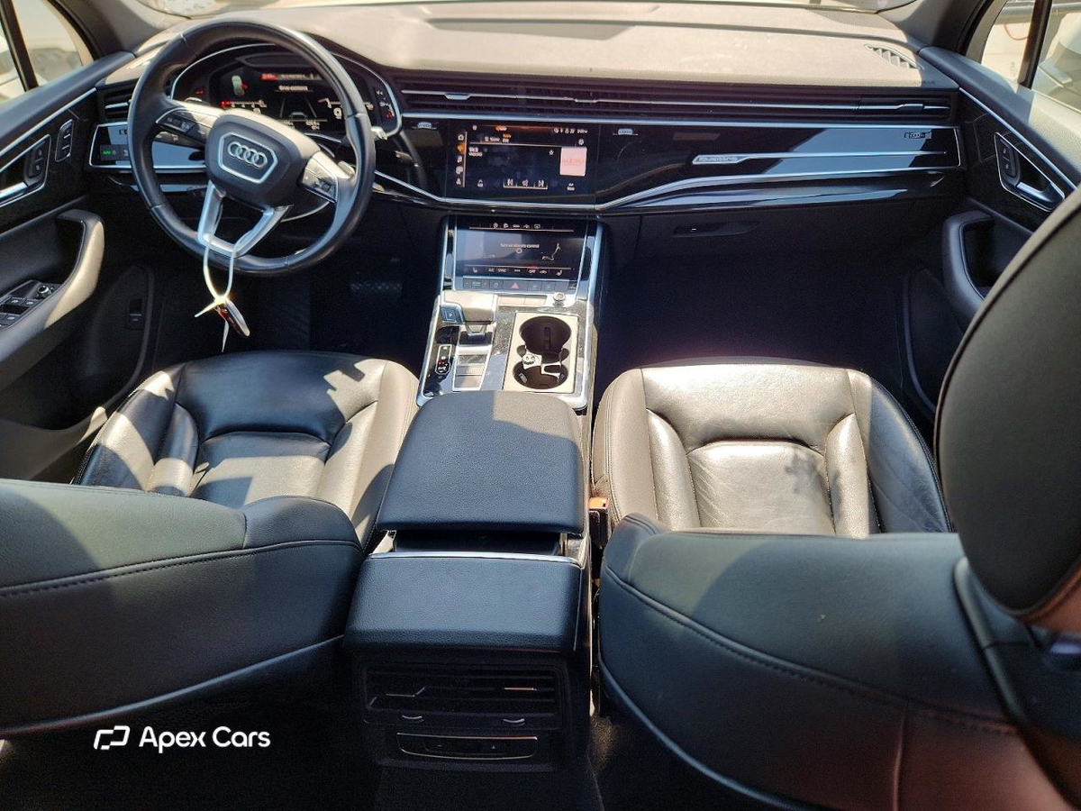 Audi Q7 2021
