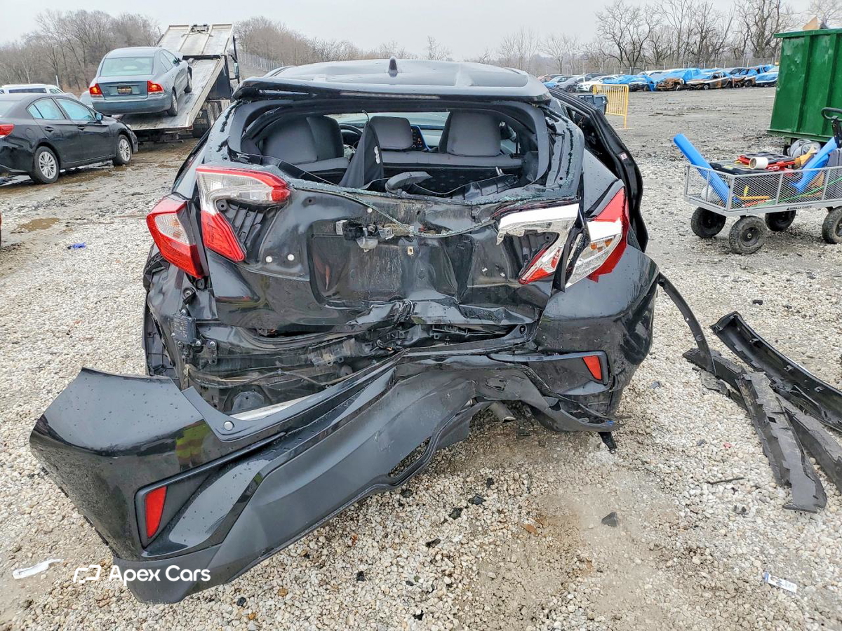 Toyota C-HR 2019