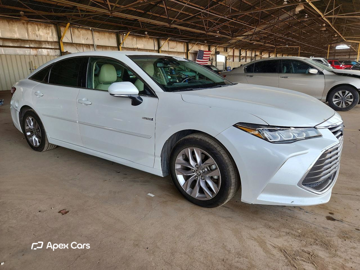 Toyota Avalon 2020