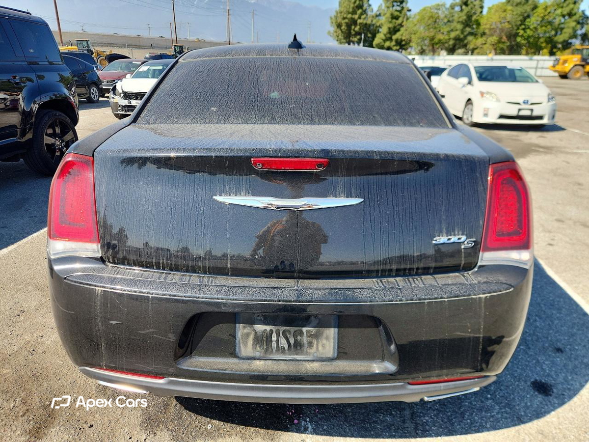 Chrysler 300 2015