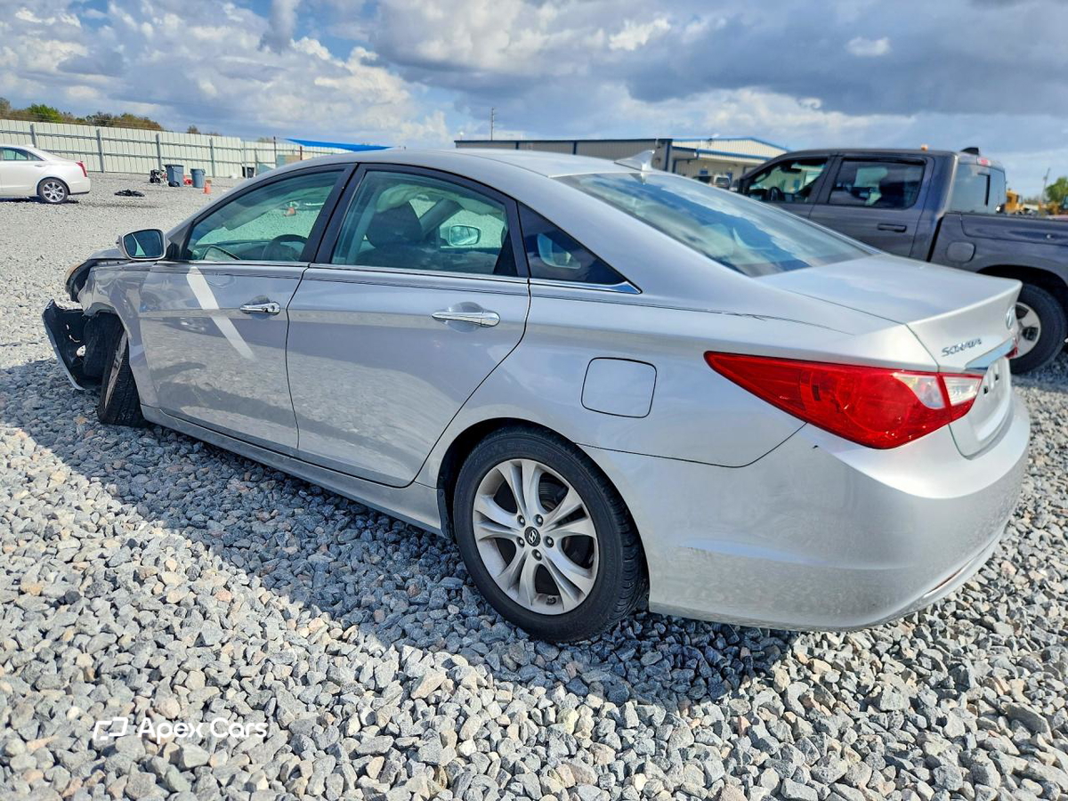 Hyundai Sonata 2011