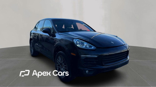 Porsche Cayenne 2017 - Image 1 of 10