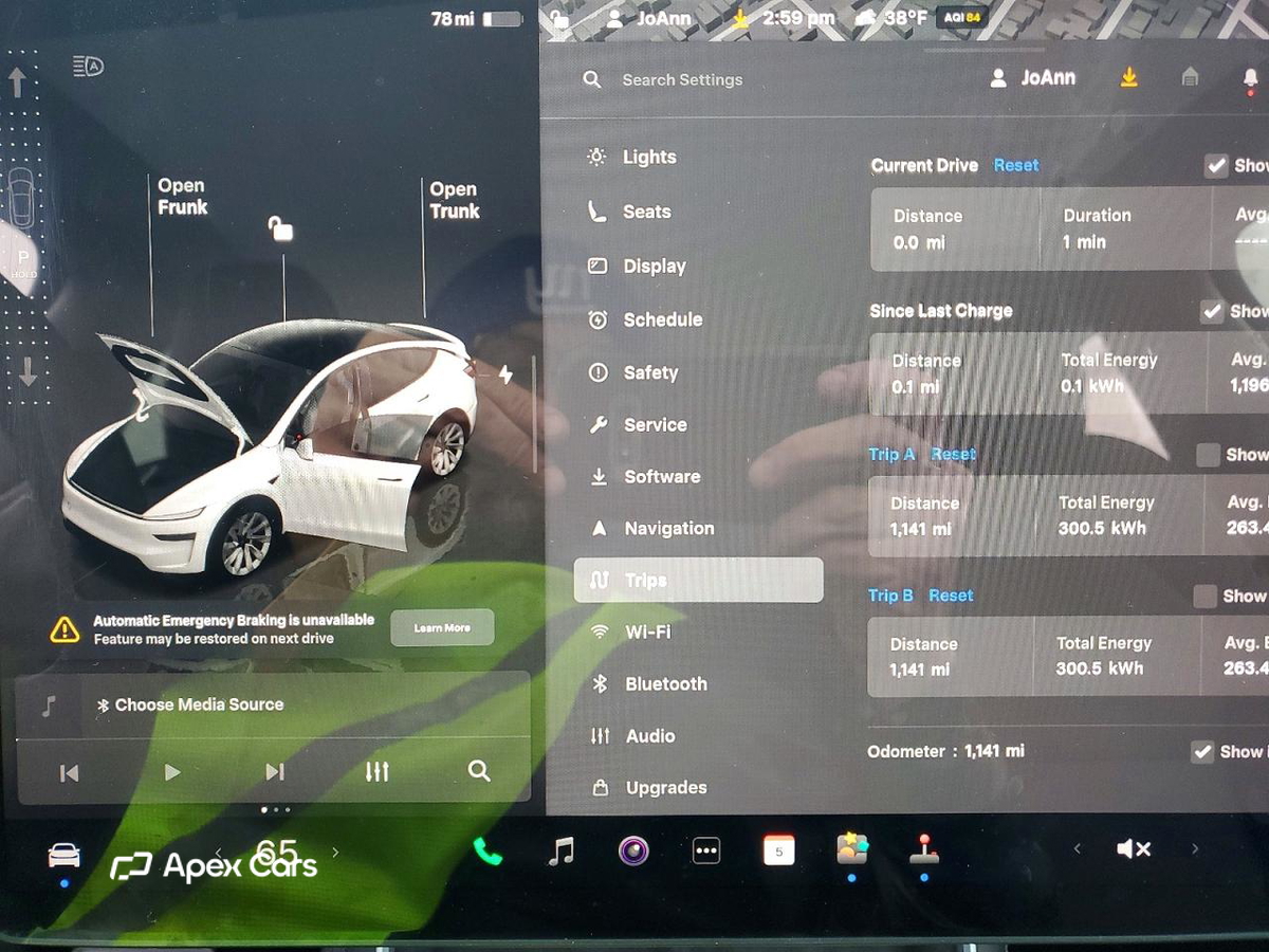 Tesla Model Y 2026
