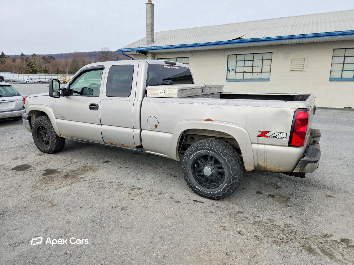 Chevrolet Silverado 2004