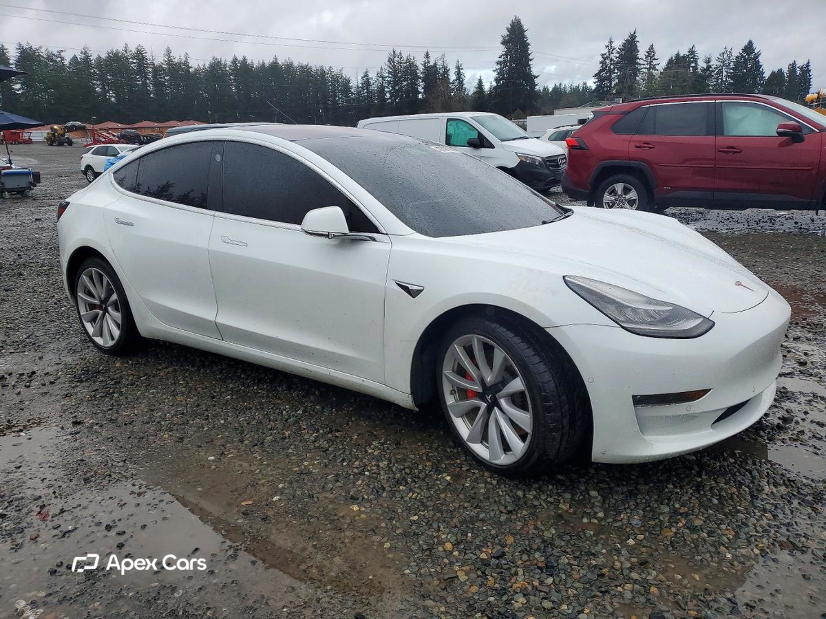 Tesla Model 3 2018