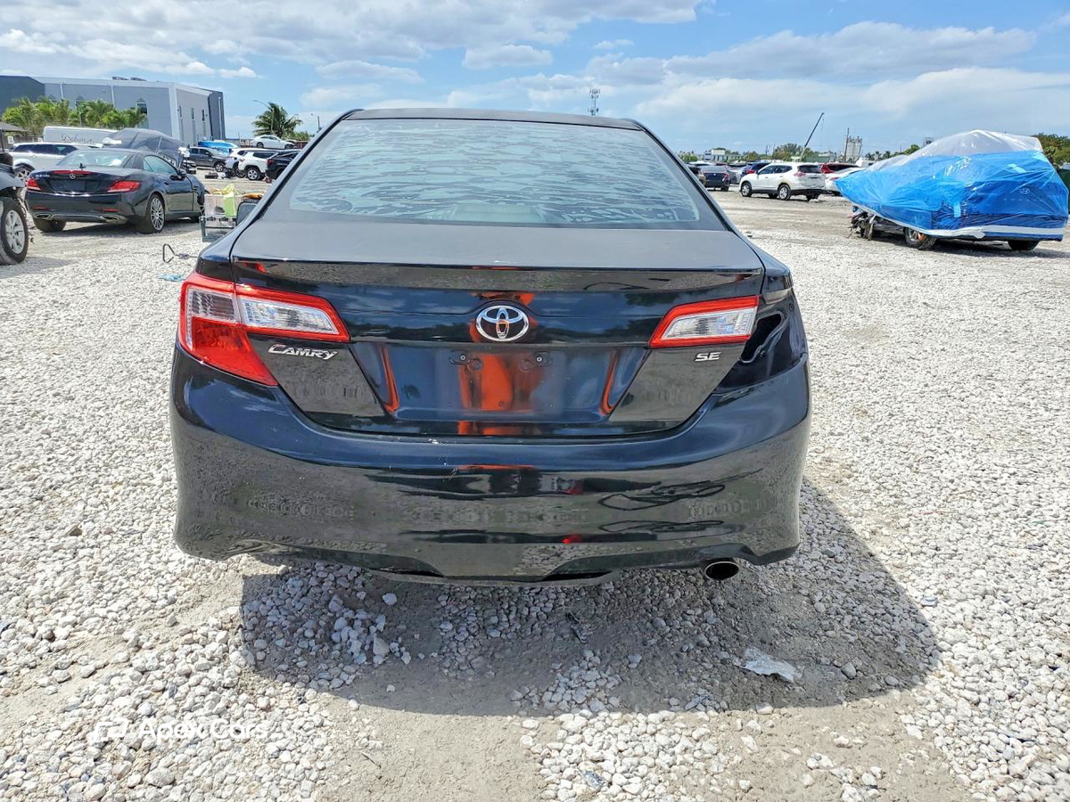 Toyota Camry 2012