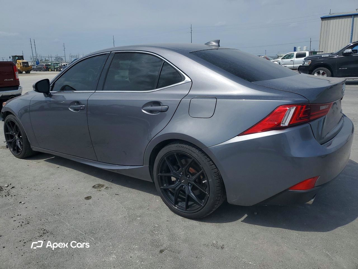Lexus IS 2016
