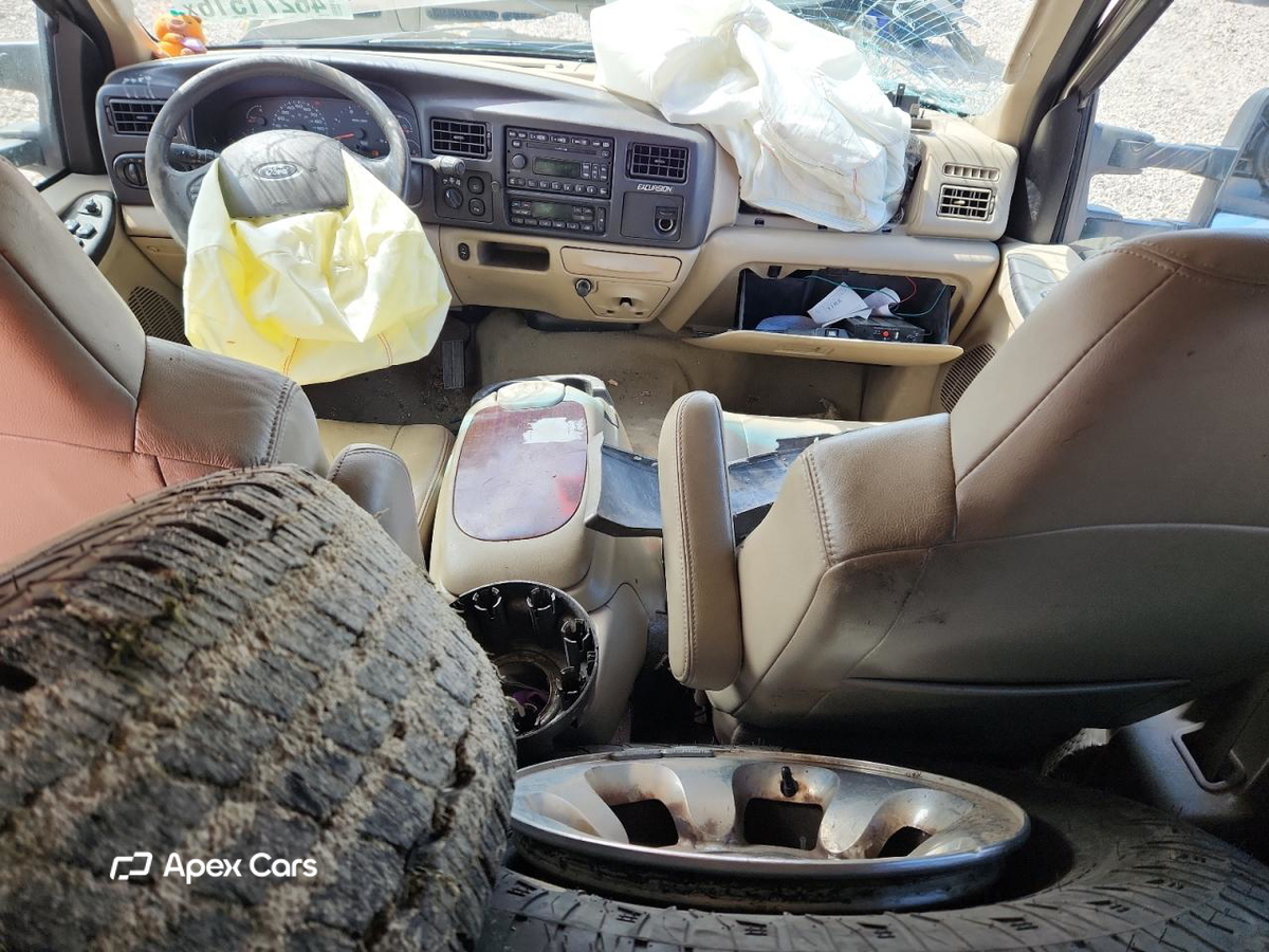 Ford Excursion 2005