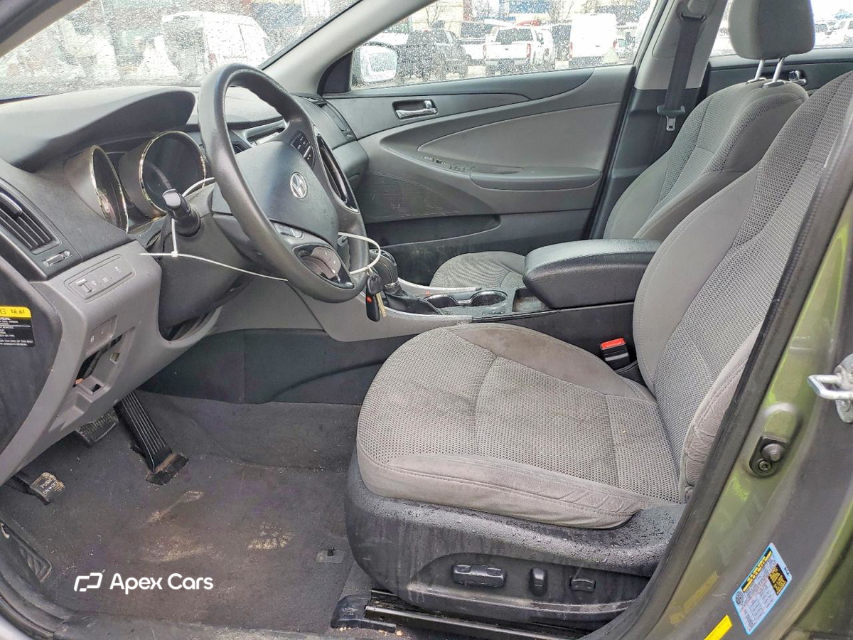 Hyundai Sonata 2013