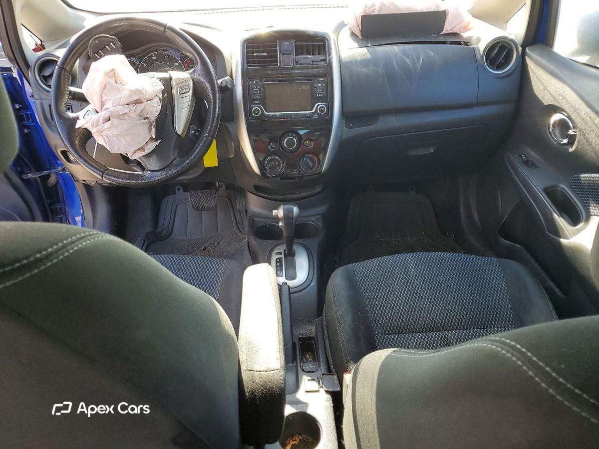 Nissan Versa 2016