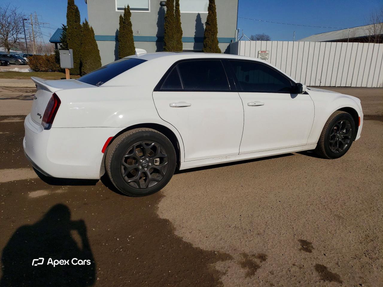 Chrysler 300 2021