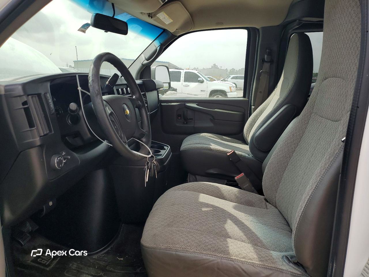 Chevrolet Express 2015