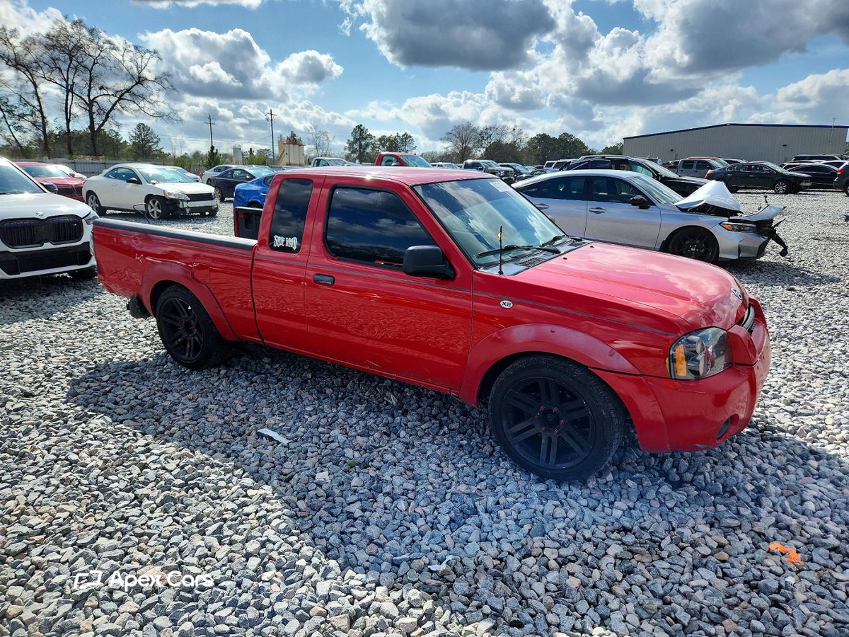 Navara (Frontier) 2004