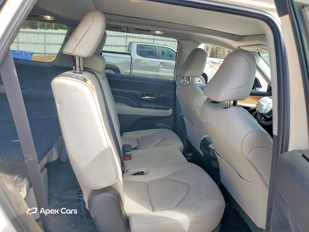 Toyota Highlander 2024