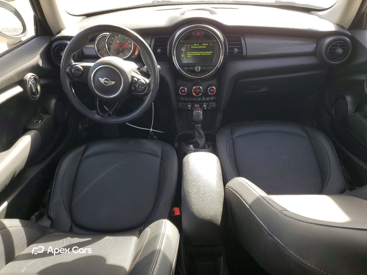 MINI Cooper 2018