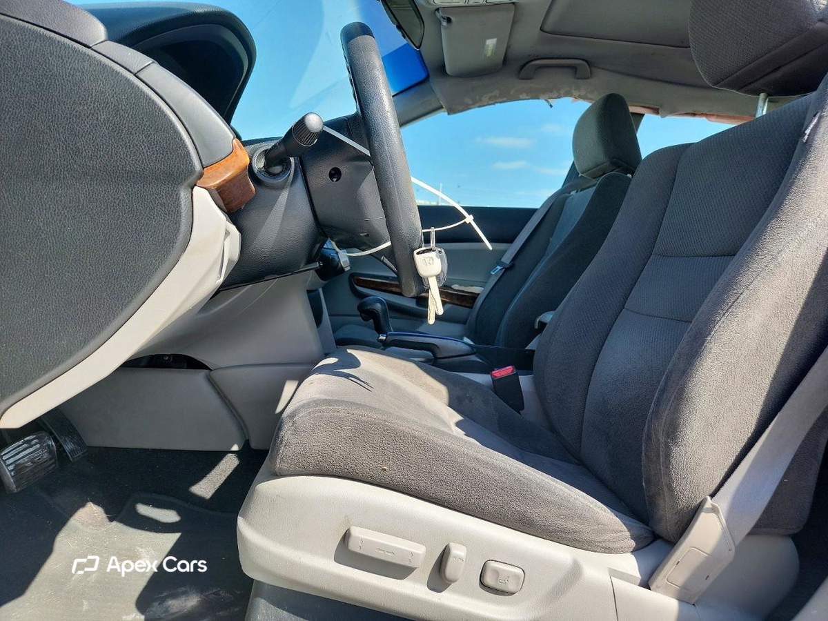 Honda Accord 2011