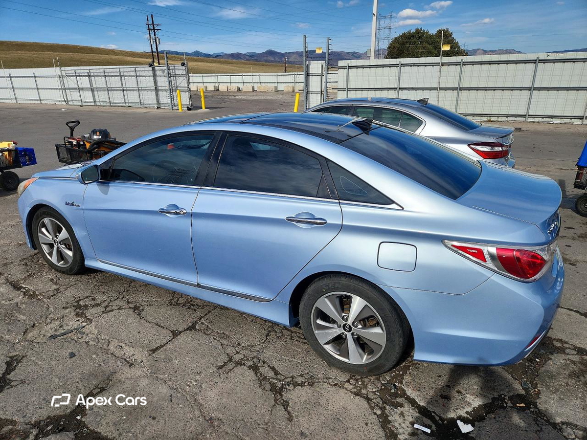 Hyundai Sonata 2012
