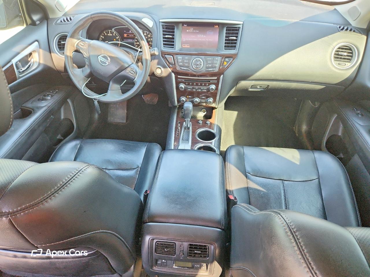 Nissan Pathfinder 2016