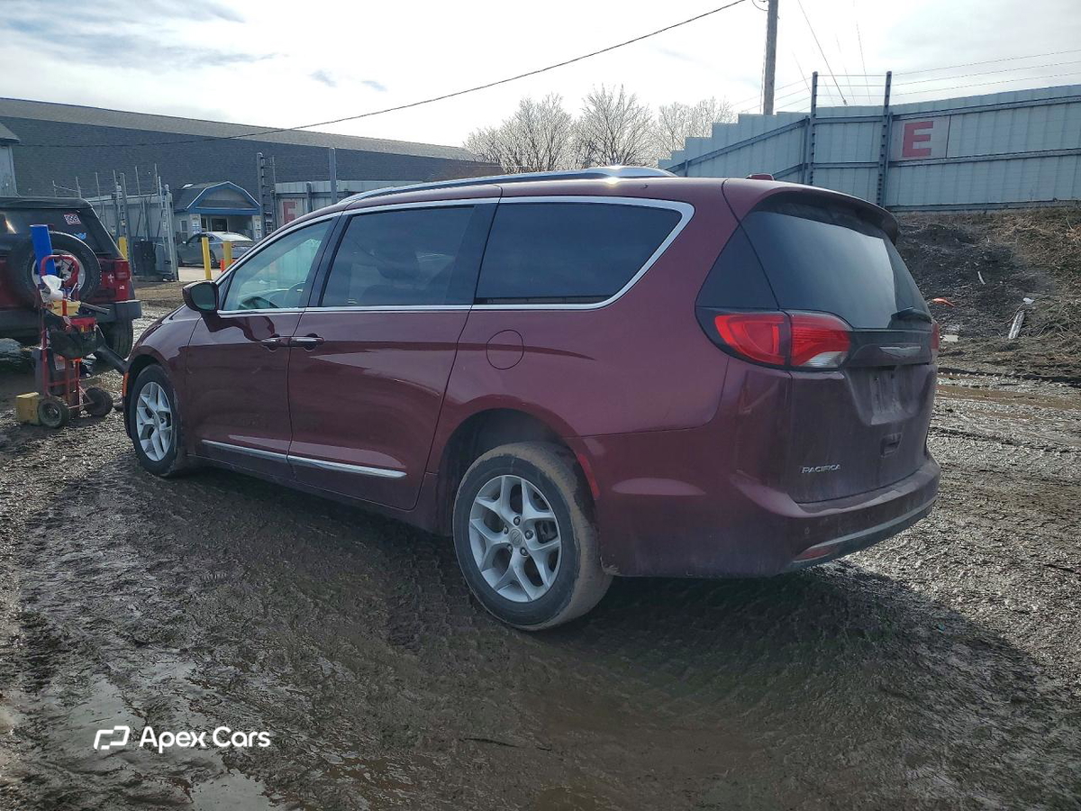 Chrysler Pacifica 2017