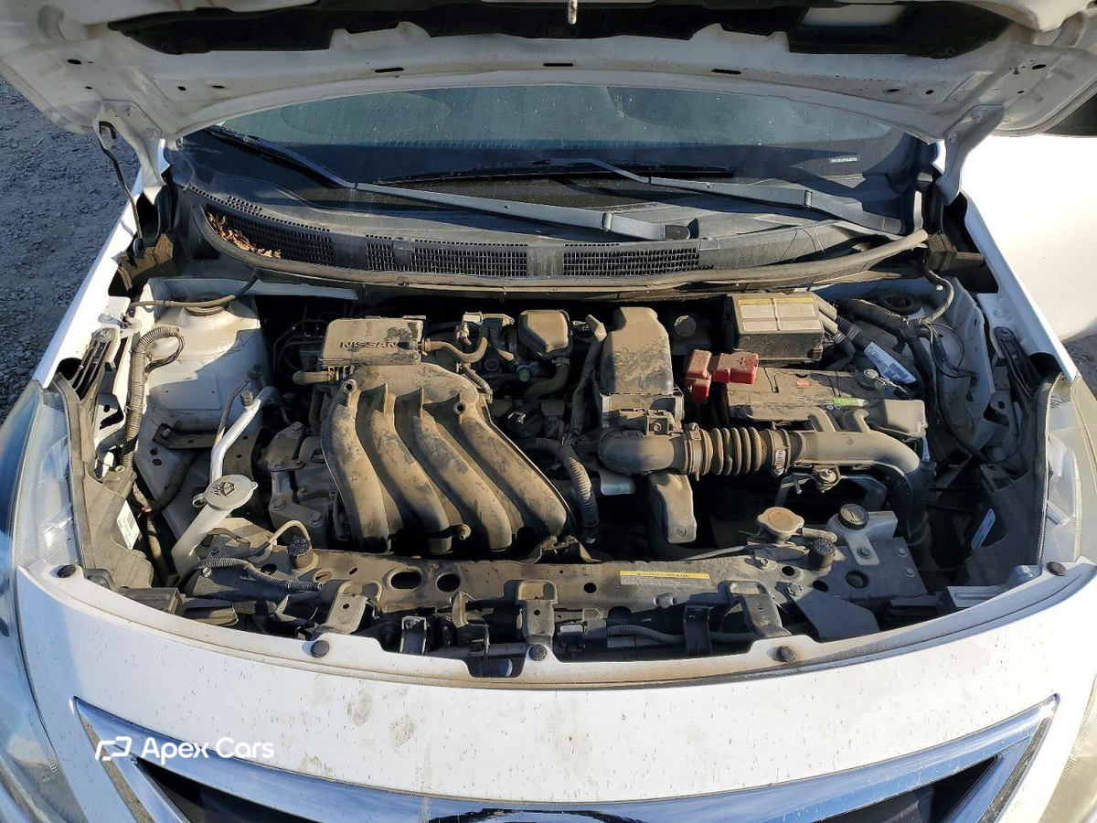 Nissan Versa 2016