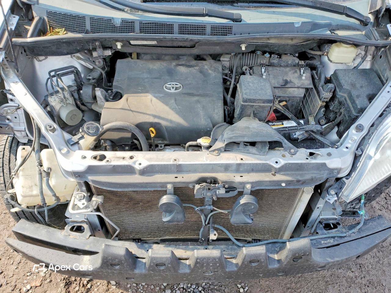 Toyota Sienna 2011