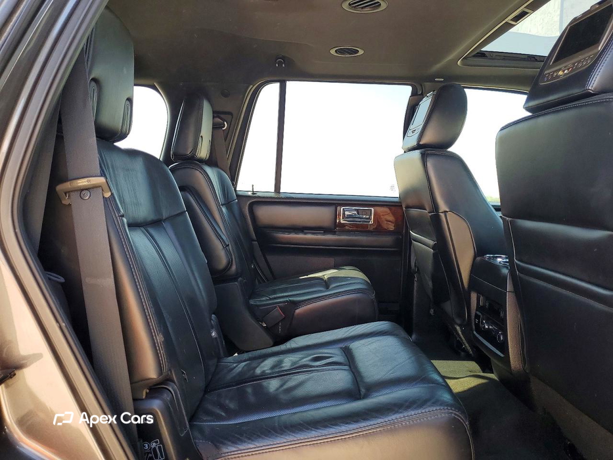 Lincoln Navigator 2016