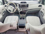 Toyota Sienna 2012