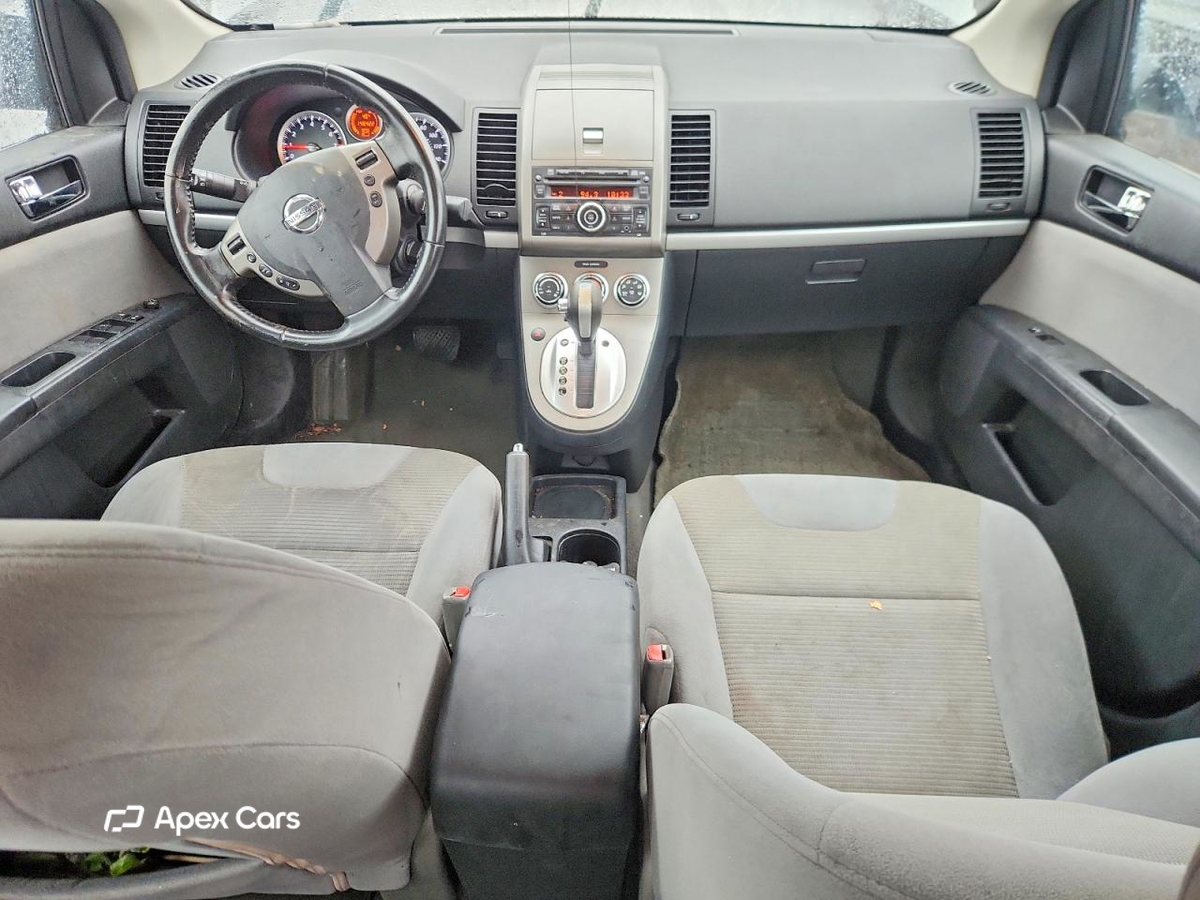 Nissan Sentra 2010