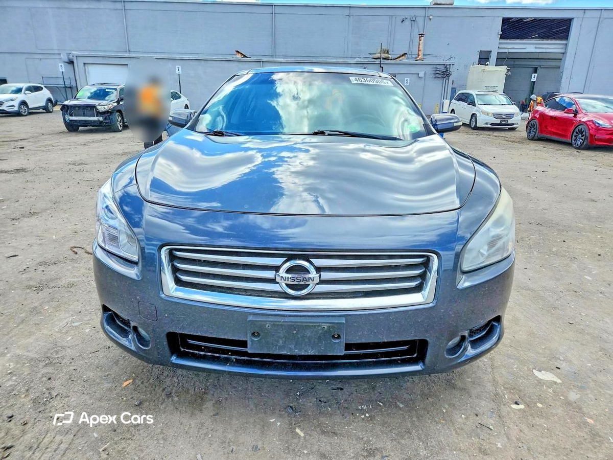 Nissan Maxima 2013