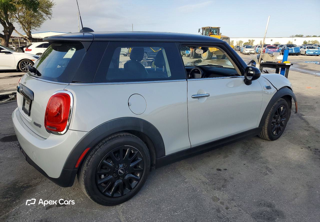MINI Cooper 2016