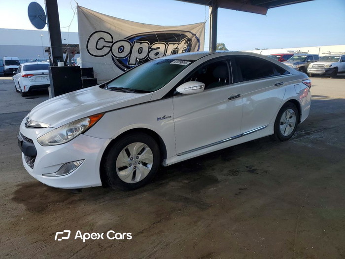 2013 Hyundai Sonata - Image 1 of 5