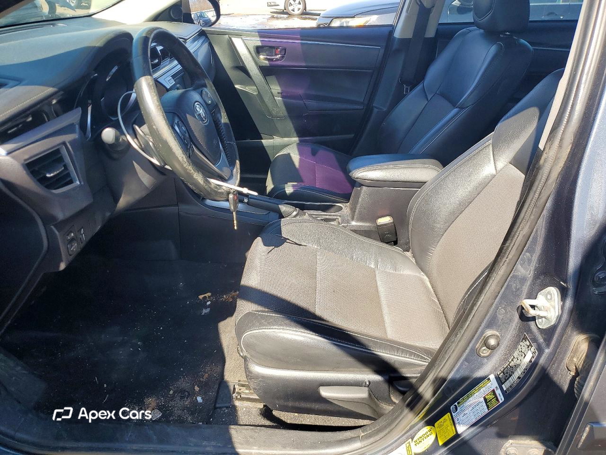 Toyota Corolla 2015