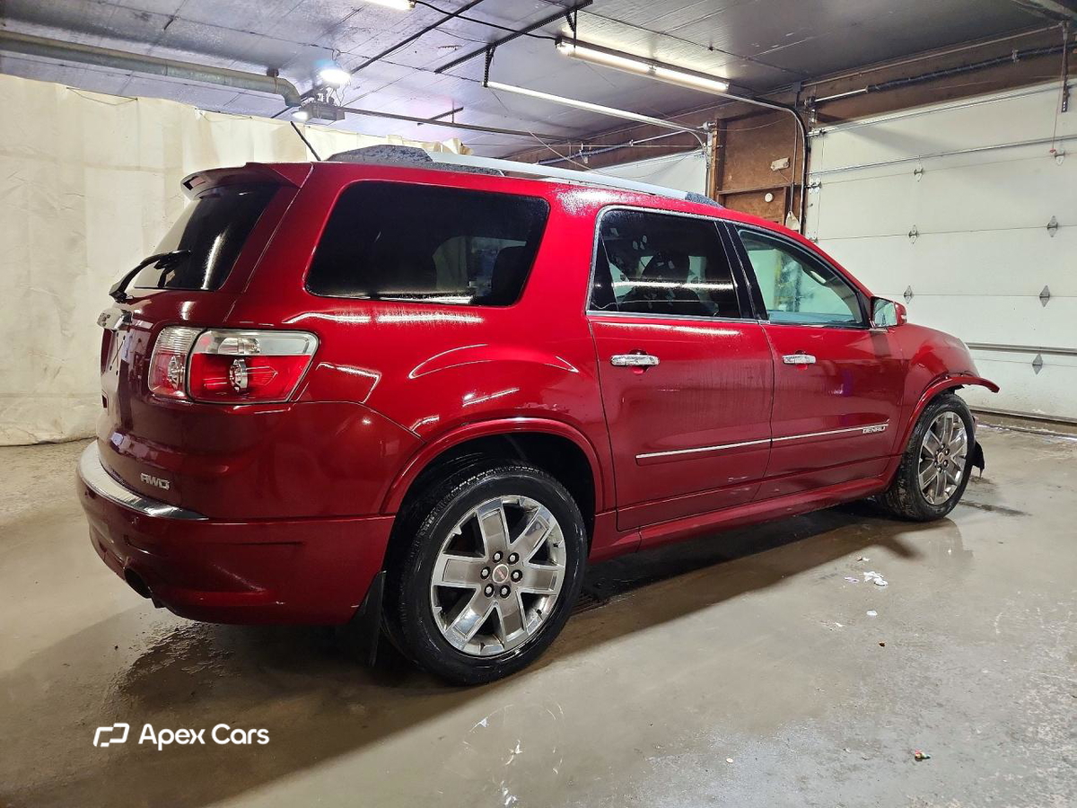 GMC Acadia 2011
