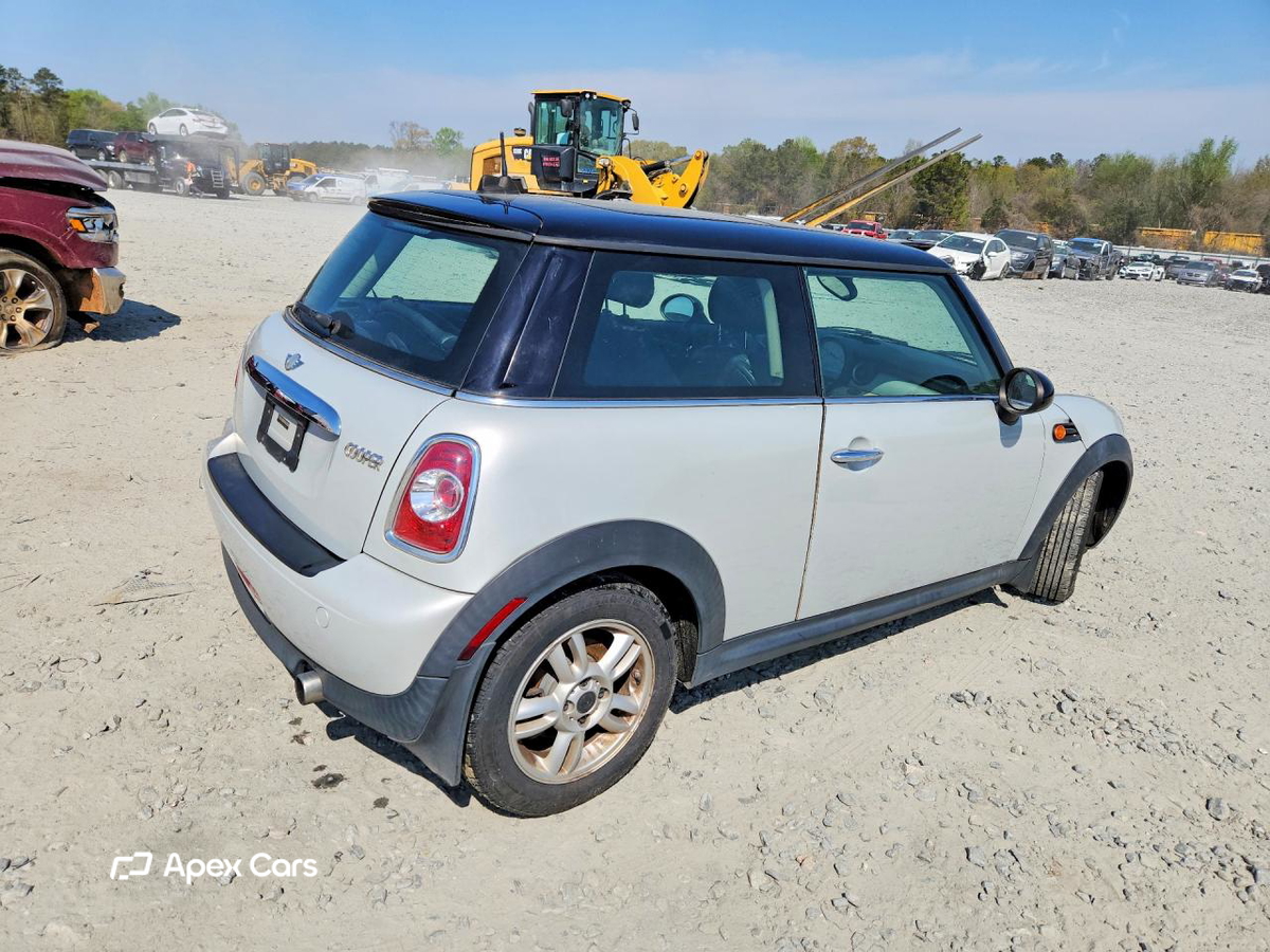 MINI Cooper 2013