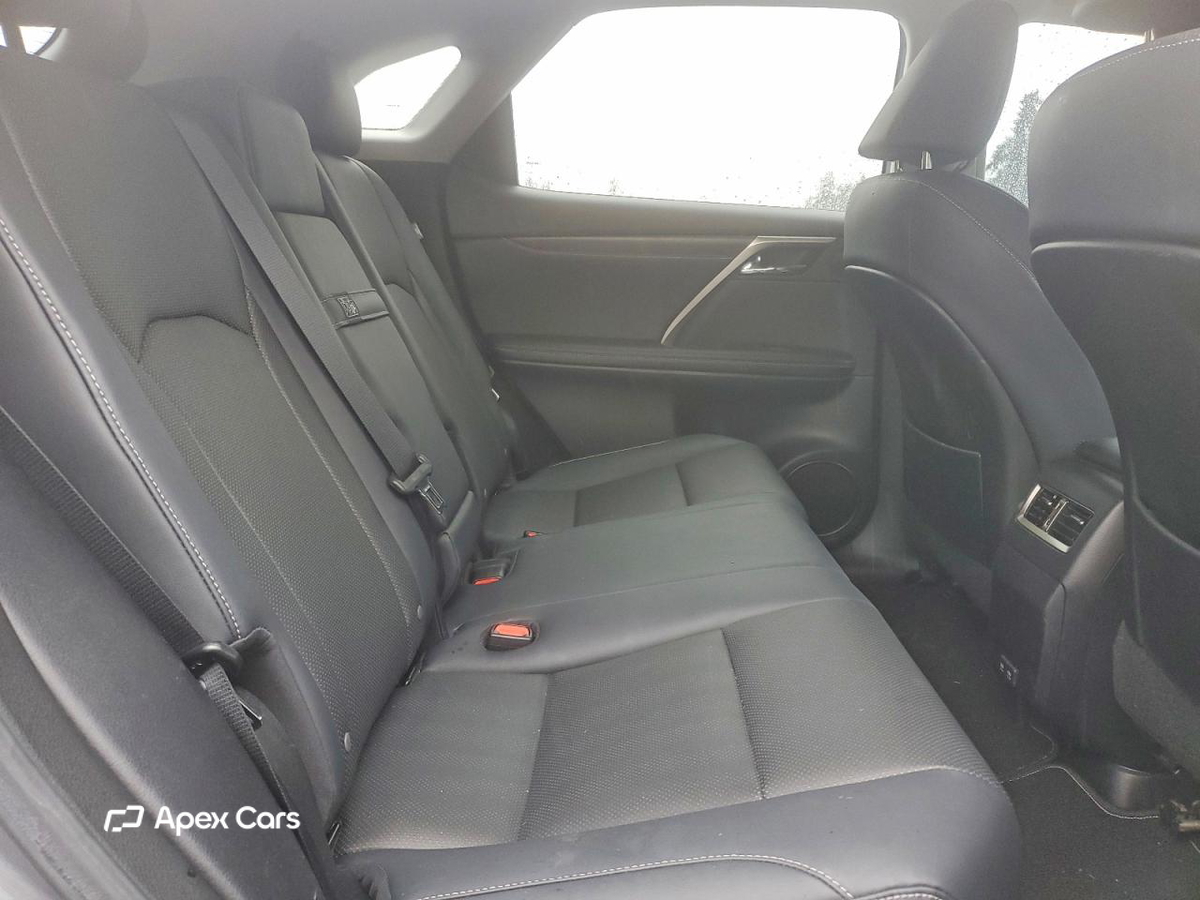 Lexus RX 2021