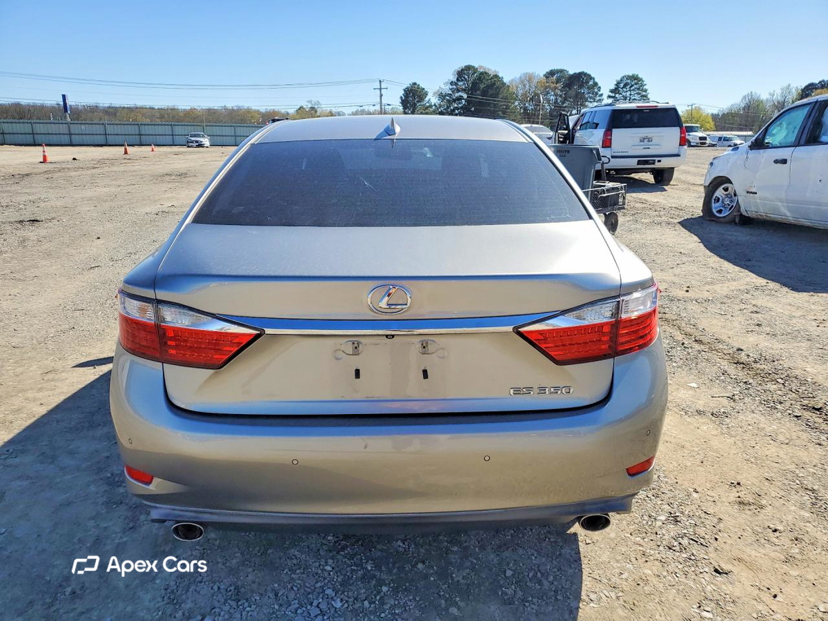 Lexus ES 2015