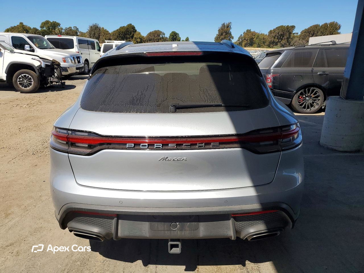 Porsche Macan 2024