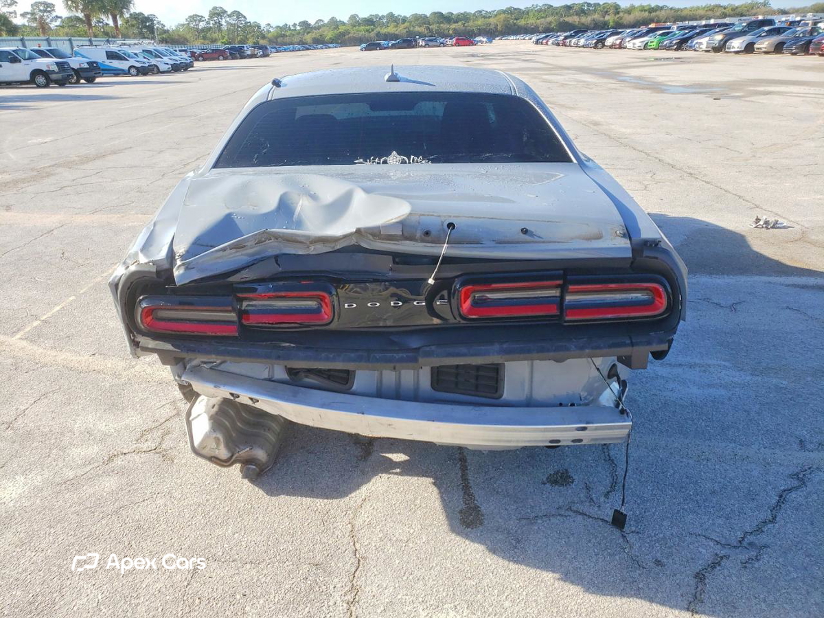 Dodge Challenger 2022
