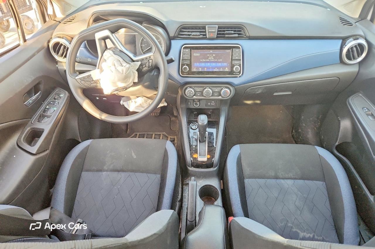 Nissan Versa 2025