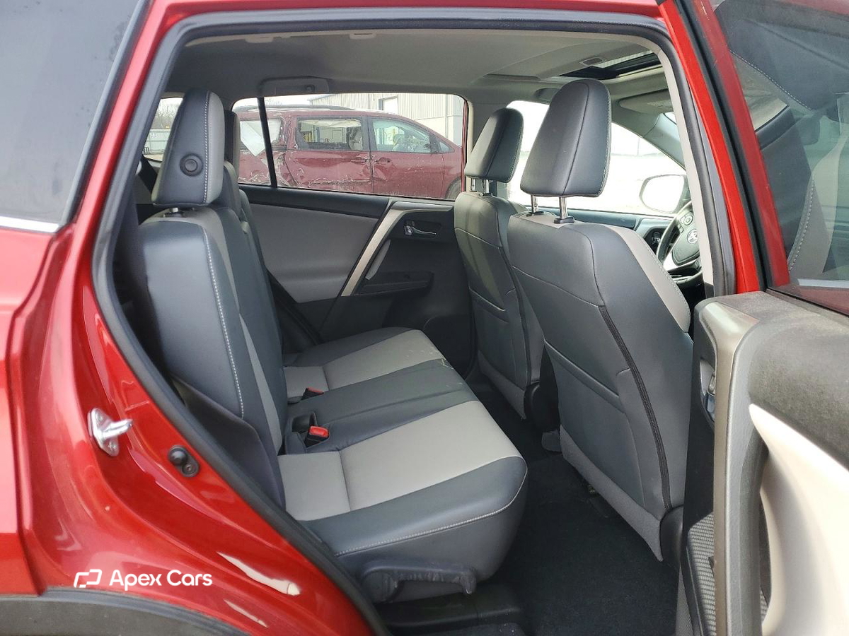 Toyota RAV 4 2015