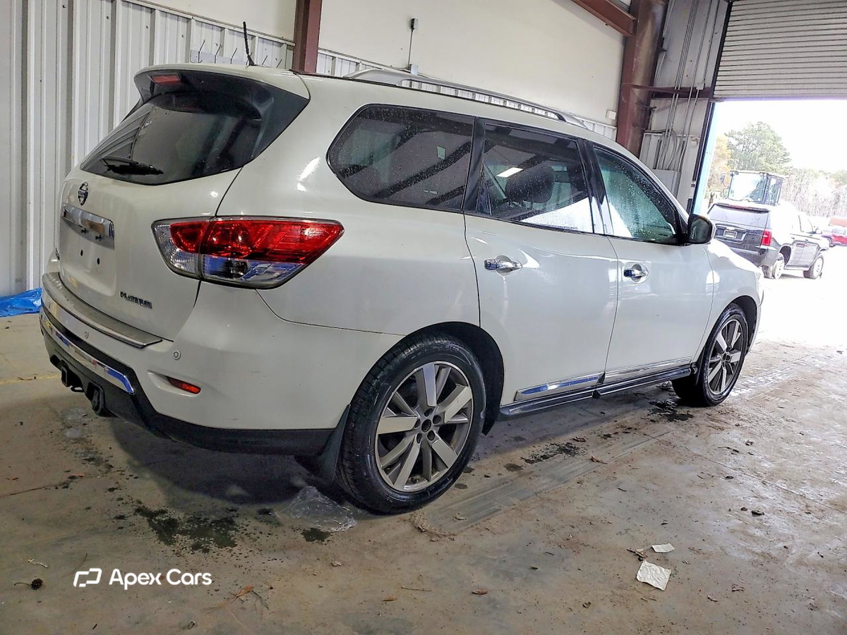 Nissan Pathfinder 2015