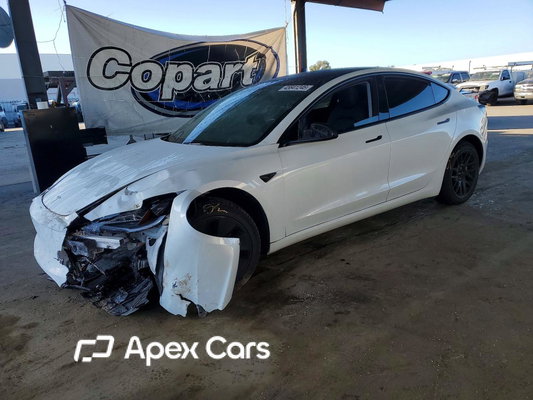 Tesla Model 3 2024 - Image 1 of 13