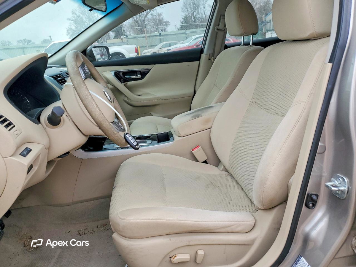 Nissan Altima 2014