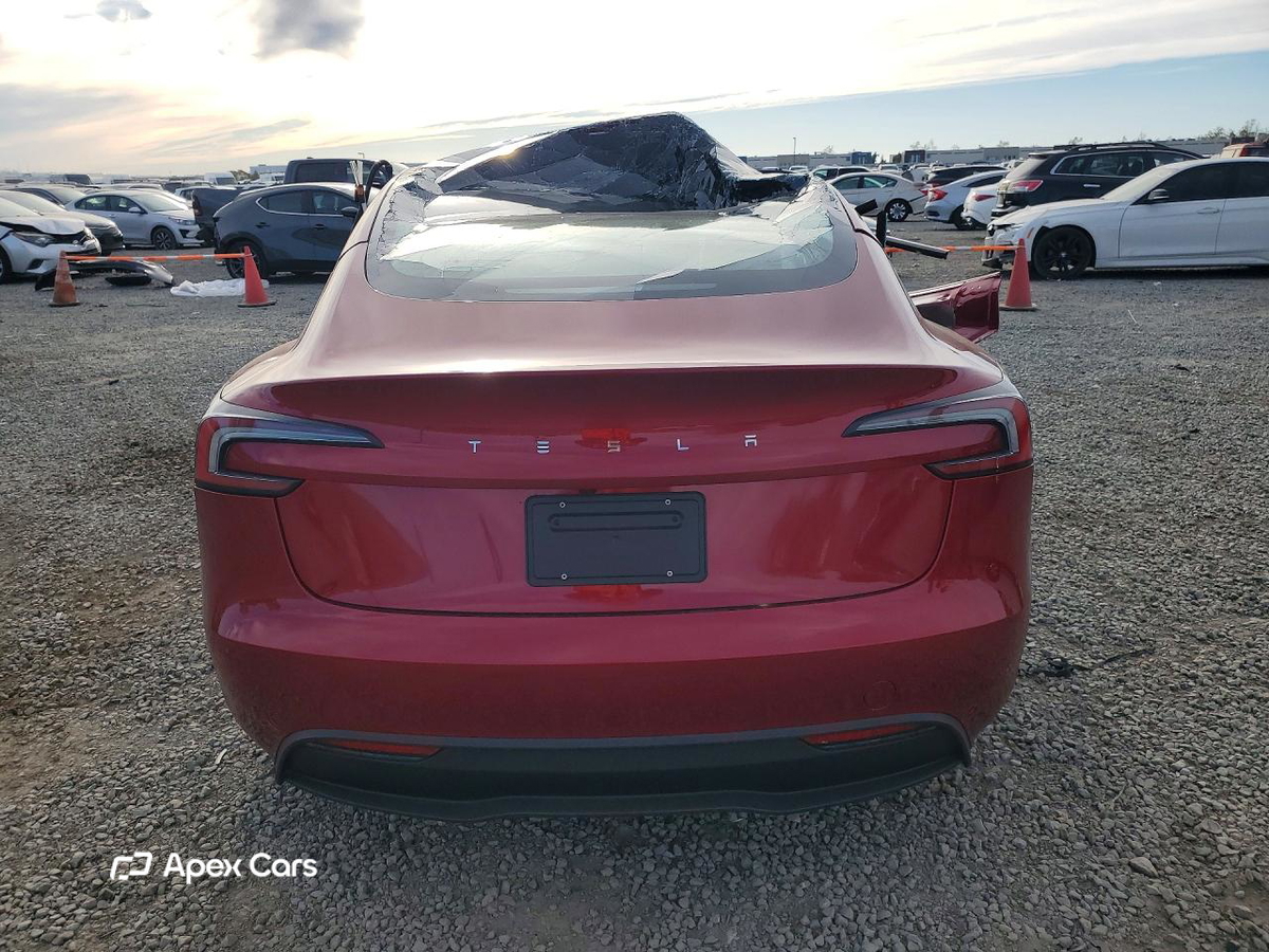 Tesla Model 3 2025