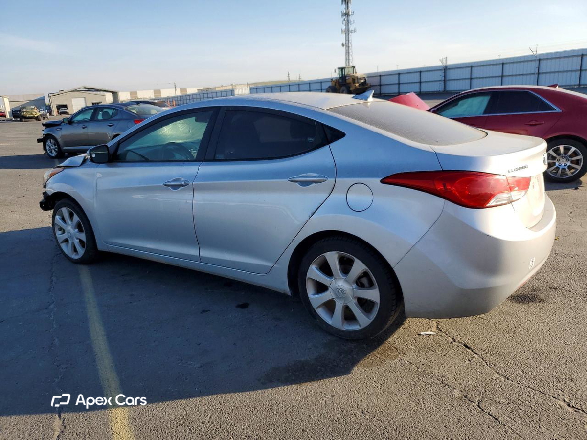 Hyundai Elantra 2013