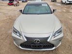 Lexus ES 2019