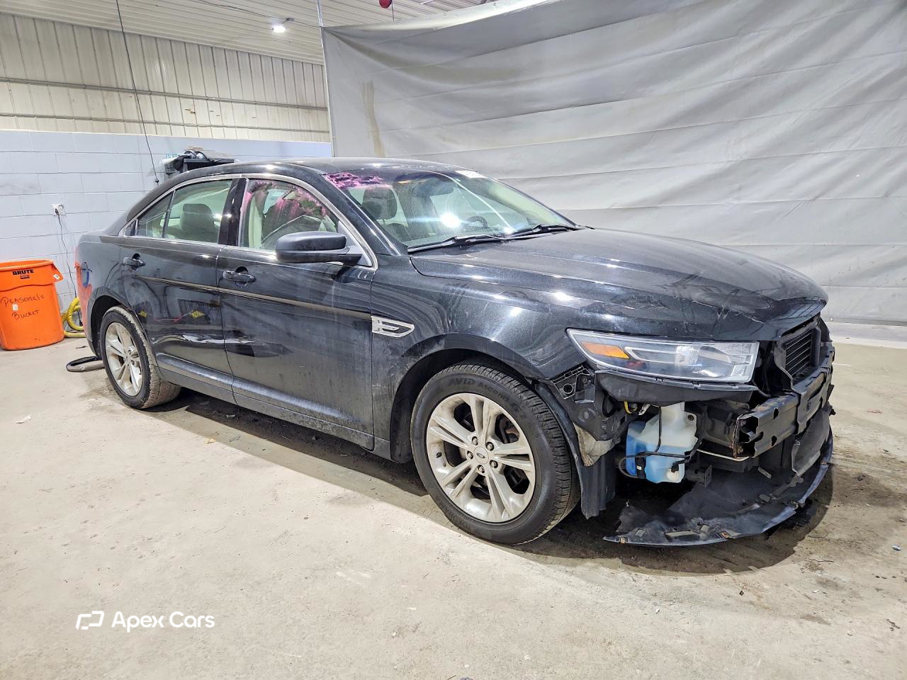 Ford Taurus 2015