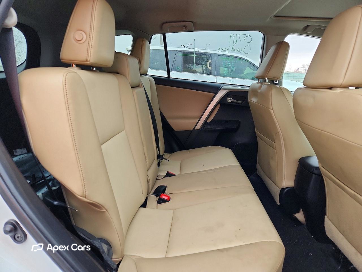 Toyota RAV 4 2014