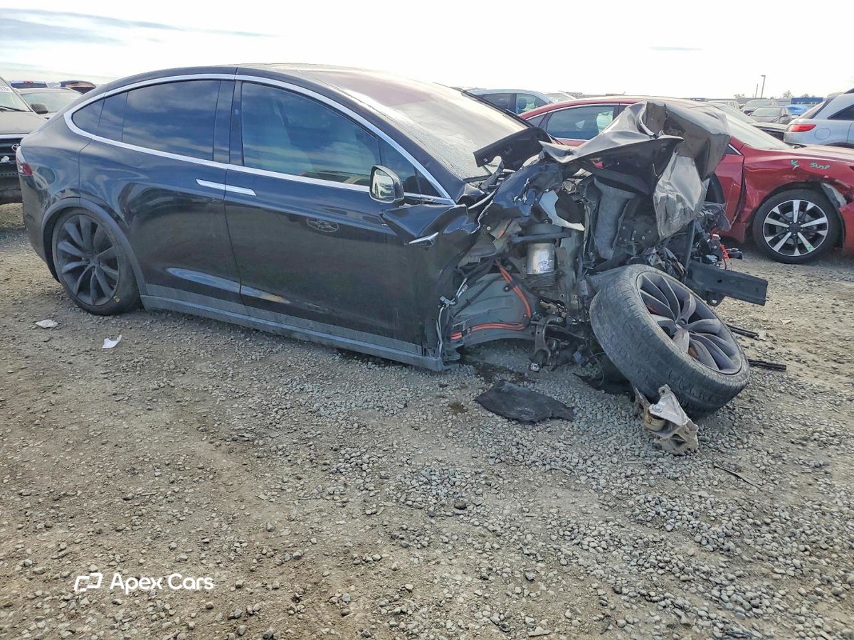 Tesla Model X 2018